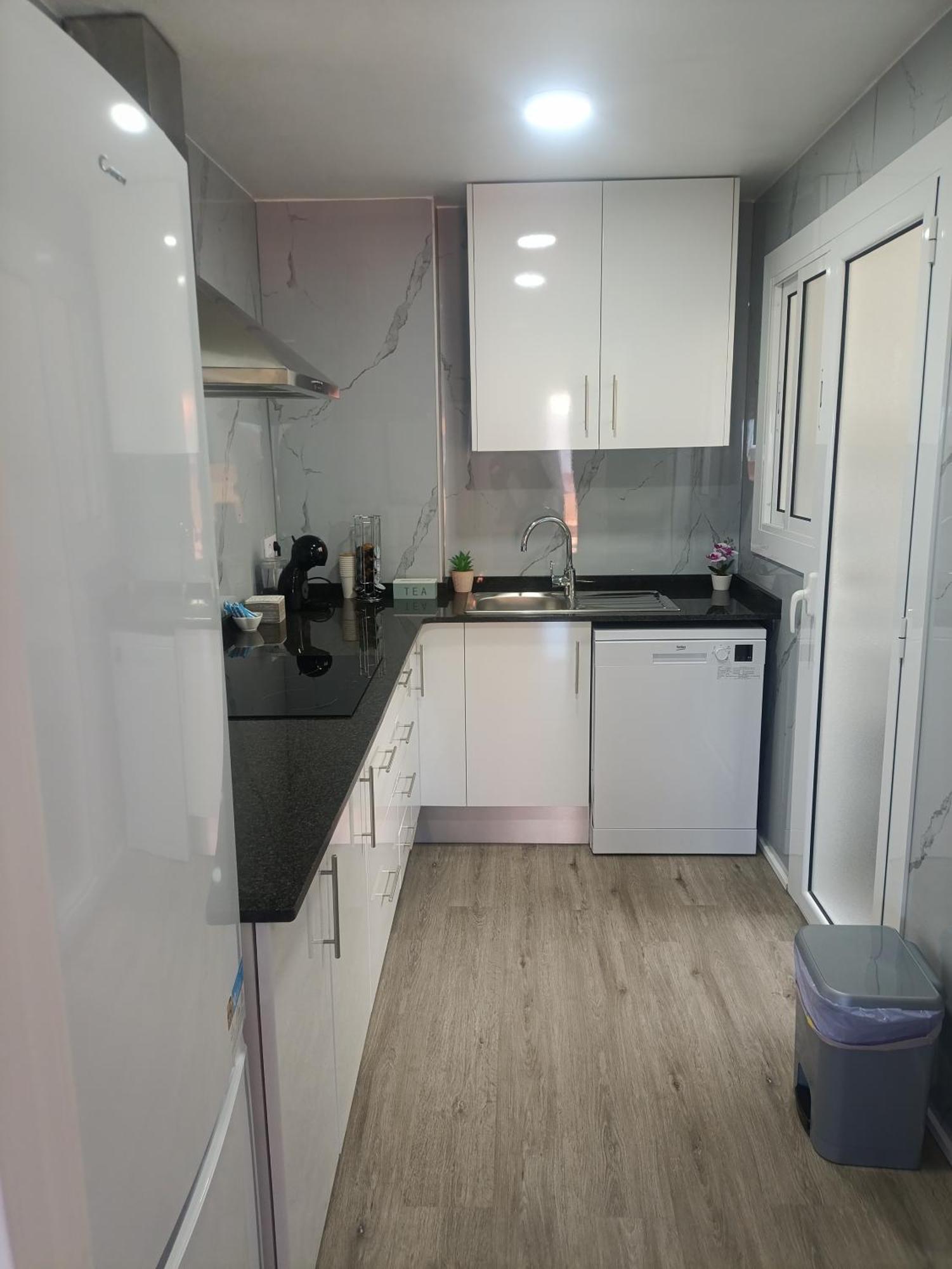 Cozy And Sunny Penthouse Fira Bcn Apartment Оспиталет де Лобрегат Екстериор снимка